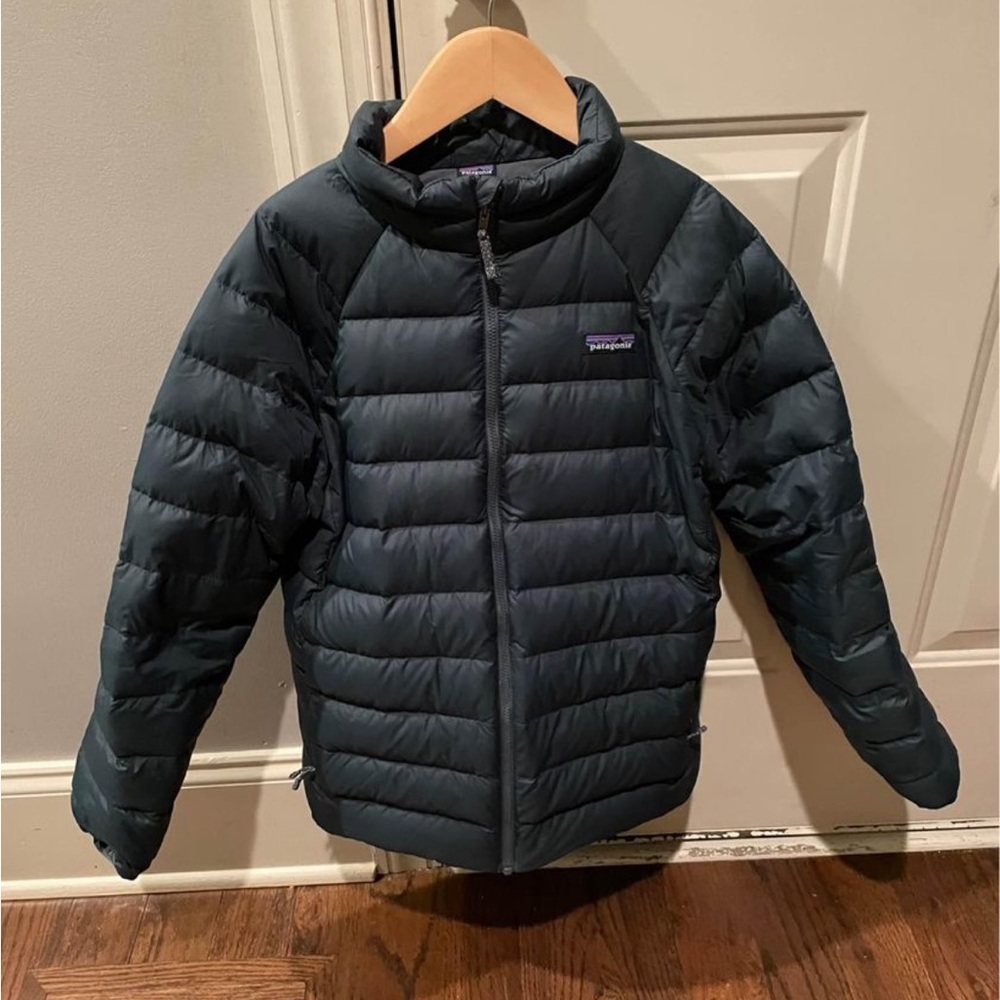 Patagonia Boy’s Down Sweater Jacket Dark Green-Size XL